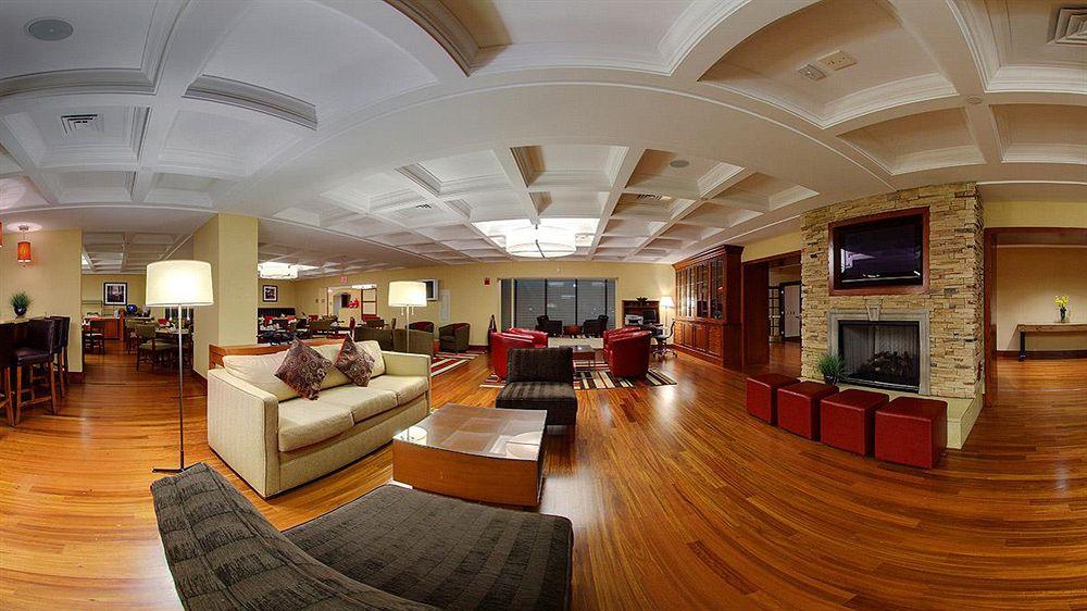 Hotel Four Points Philadelphia Northeast Esterno foto