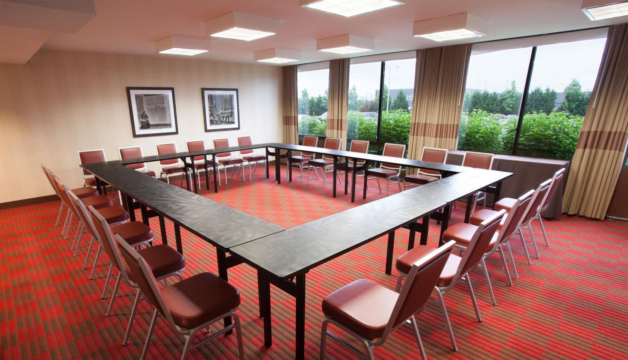 Hotel Four Points Philadelphia Northeast Esterno foto