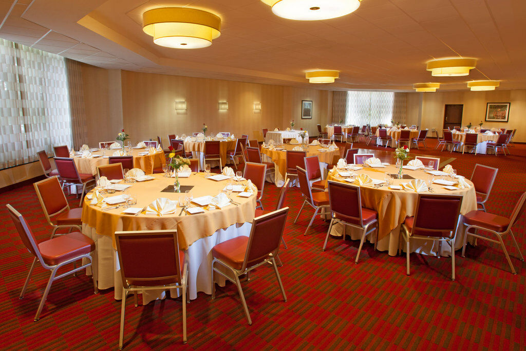 Hotel Four Points Philadelphia Northeast Esterno foto